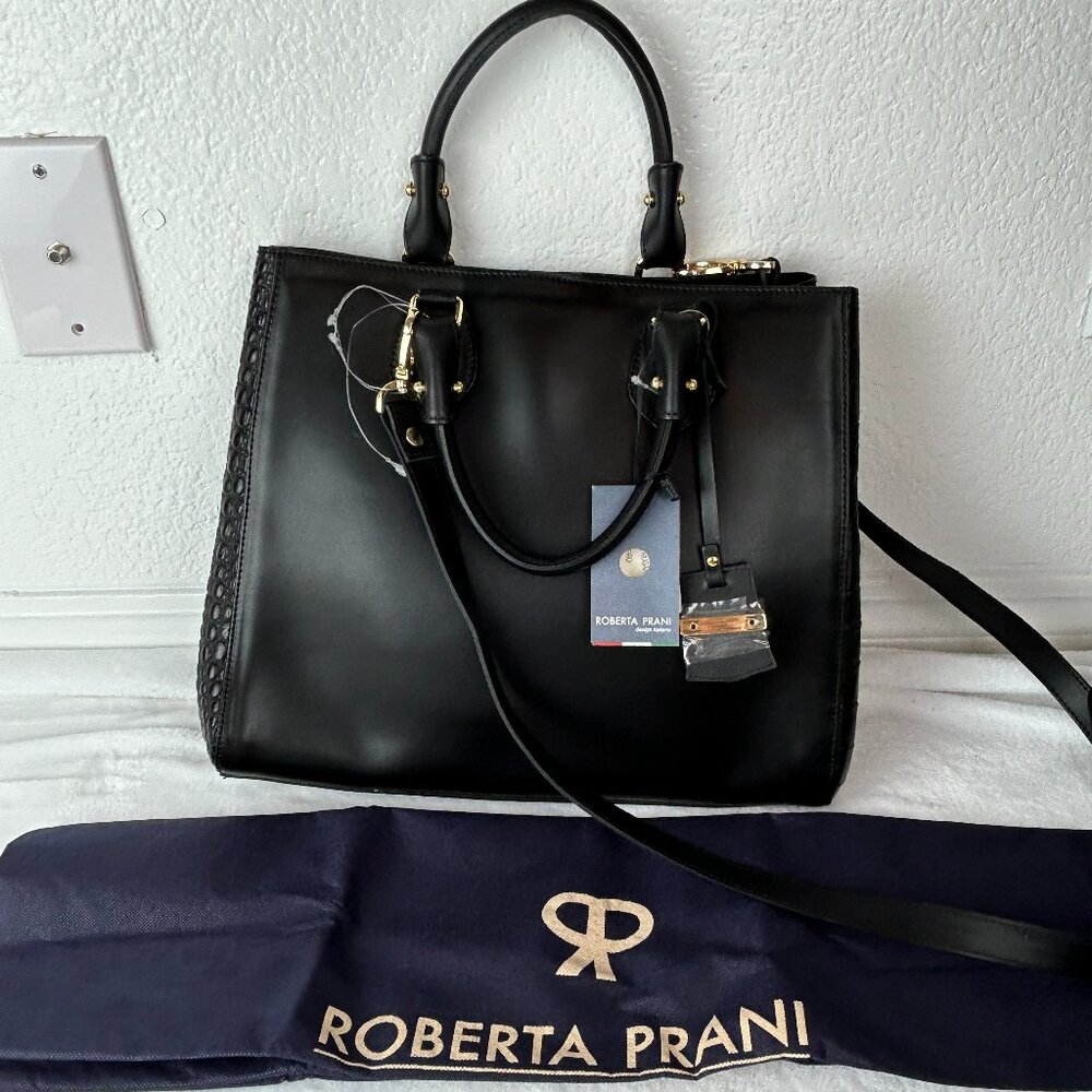 ROBERTA PRANI Black leather hand bag Italian
